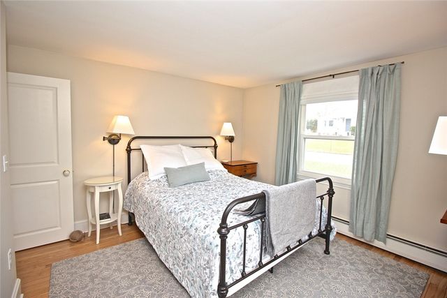 139 Coggeshall Avenue, Newport, RI 02840