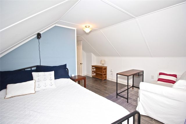 139 Coggeshall Avenue, Newport, RI 02840