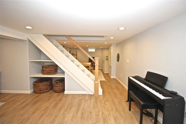 139 Coggeshall Avenue, Newport, RI 02840