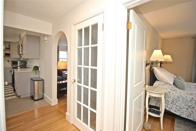 139 Coggeshall Avenue, Newport, RI 02840