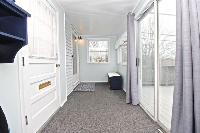 139 Coggeshall Avenue, Newport, RI 02840