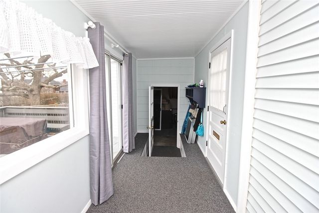 139 Coggeshall Avenue, Newport, RI 02840