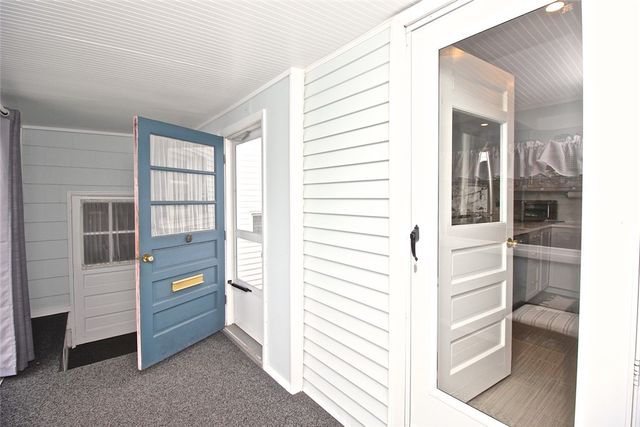 139 Coggeshall Avenue, Newport, RI 02840