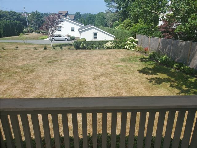 139 Coggeshall Avenue, Newport, RI 02840