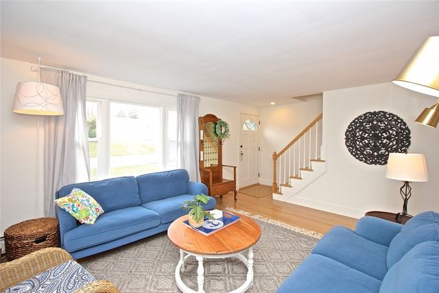 139 Coggeshall Avenue, Newport, RI 02840