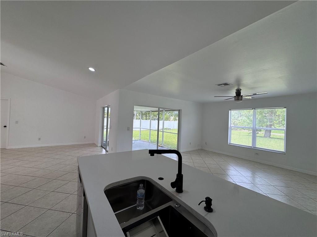 15627 Spring Line LN, FORT MYERS, FL 33905 — photo 5