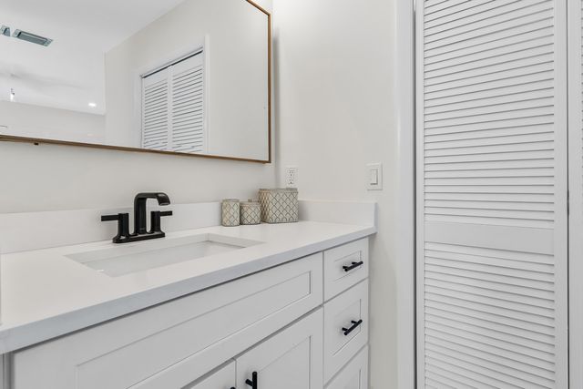 750 Heron Drive, Delray Beach, FL 33444