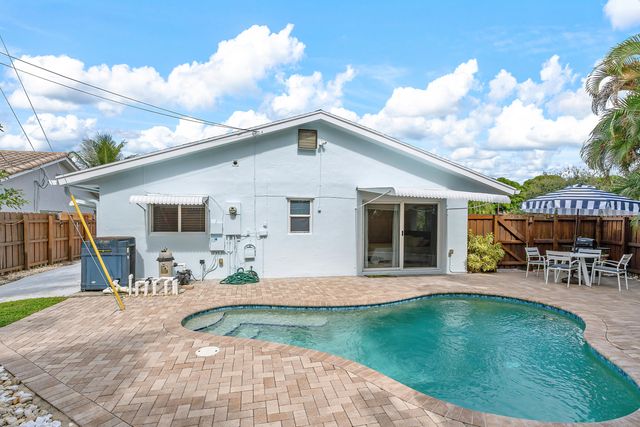 750 Heron Drive, Delray Beach, FL 33444