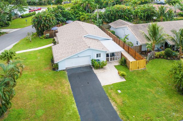 750 Heron Drive, Delray Beach, FL 33444