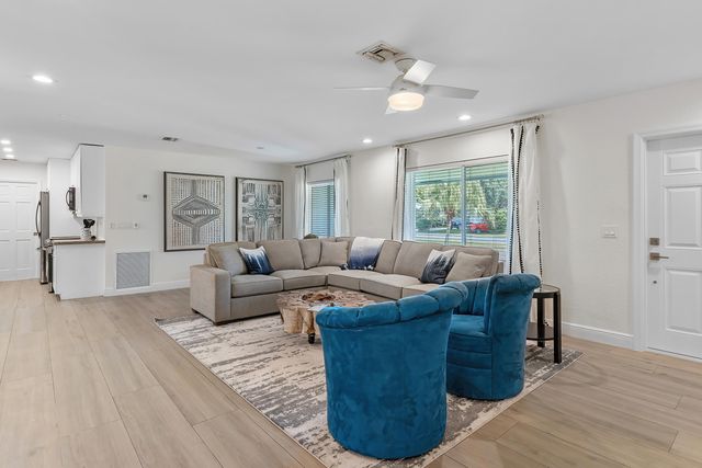 750 Heron Drive, Delray Beach, FL 33444