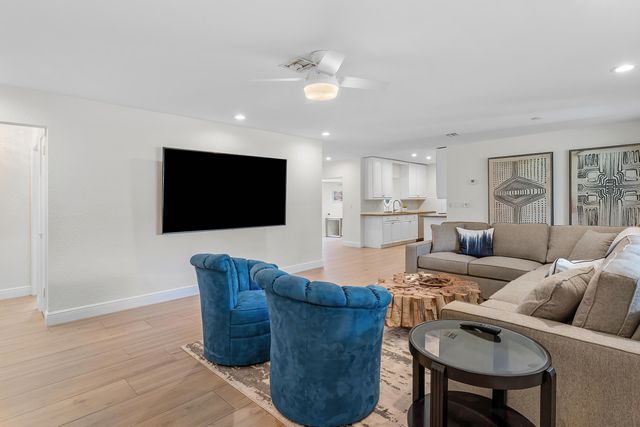 750 Heron Drive, Delray Beach, FL 33444