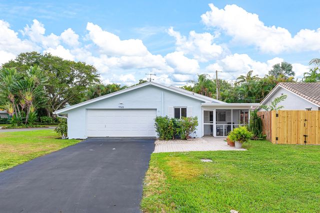 750 Heron Drive, Delray Beach, FL 33444