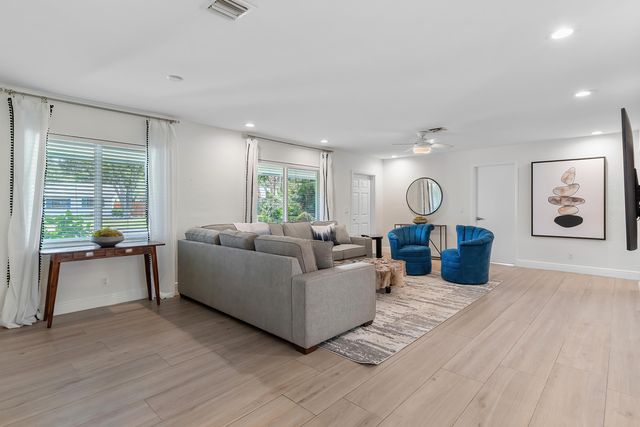 750 Heron Drive, Delray Beach, FL 33444