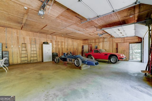 1127 Burch Branch Road, Hiawassee, GA 30546