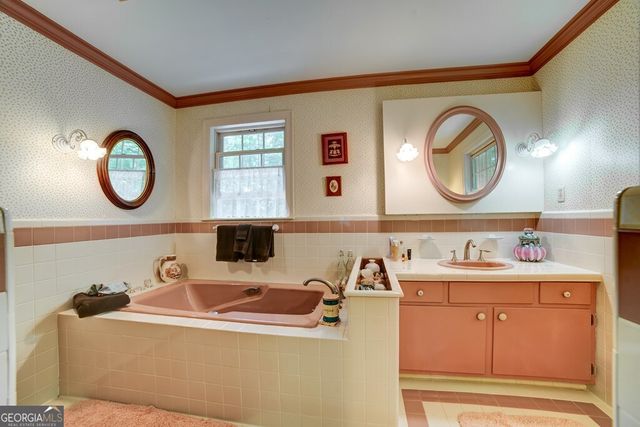 1127 Burch Branch Road, Hiawassee, GA 30546