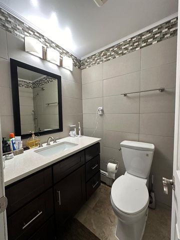 21986 64th Avenue 3, Bayside, NY 11364