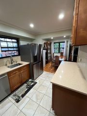 21986 64th Avenue 3, Bayside, NY 11364