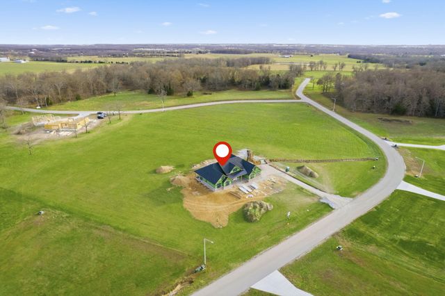 5402 N Setiz Avenue, Springfield, MO 65803