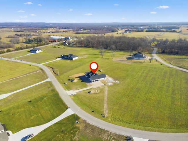 5402 N Seitz Avenue, Springfield, MO 65803