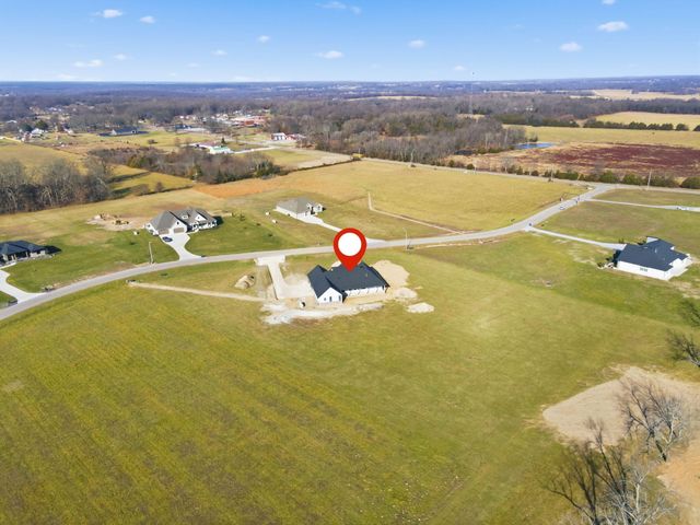 5402 N Seitz Avenue, Springfield, MO 65803