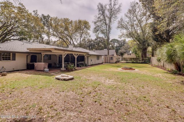 315 Fairview Drive, Biloxi, MS 39531