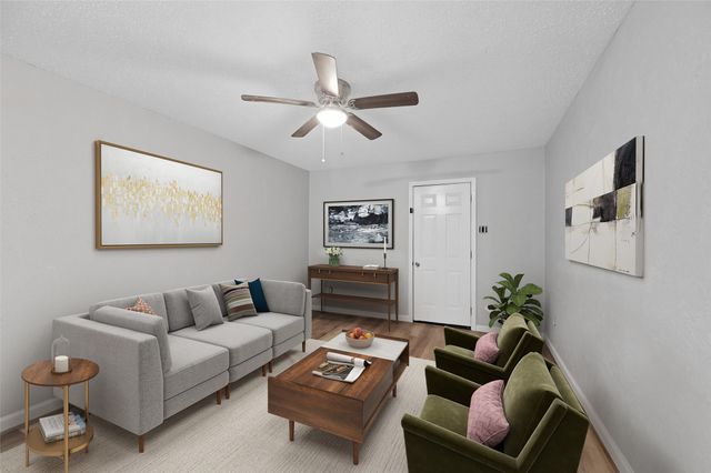 236 Ezekial Avenue, Dallas, TX 75217