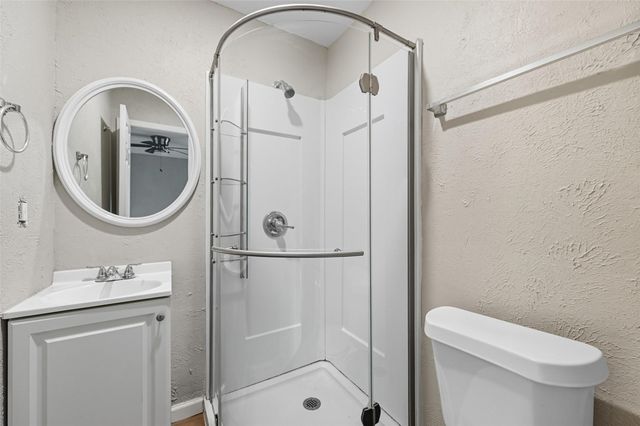 236 Ezekial Avenue, Dallas, TX 75217