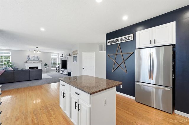 30 Martin Lane, Springboro, OH 45066