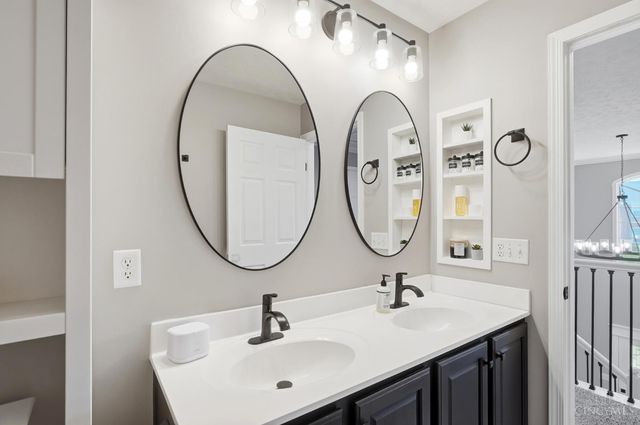 30 Martin Lane, Springboro, OH 45066