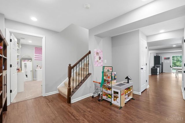 30 Martin Lane, Springboro, OH 45066