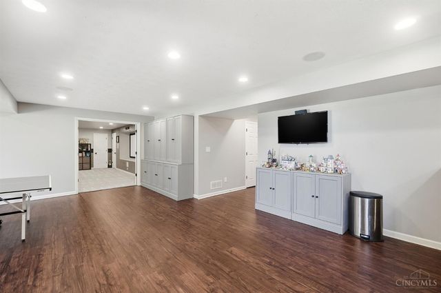 30 Martin Lane, Springboro, OH 45066