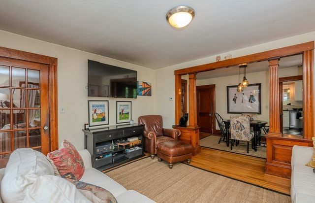 21 Park Street, Hamilton, MA 01982