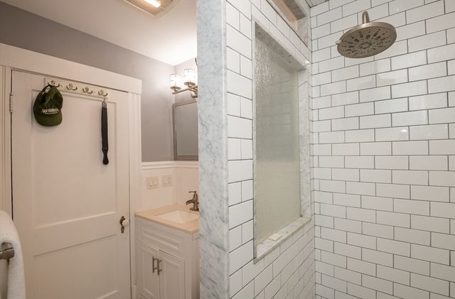 21 Park Street, Hamilton, MA 01982