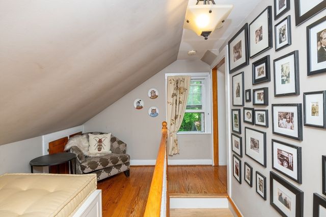 21 Park Street, Hamilton, MA 01982