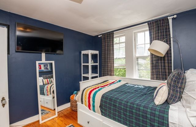 21 Park Street, Hamilton, MA 01982