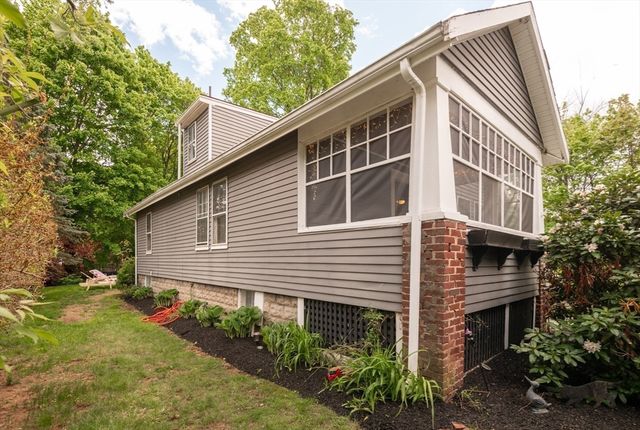21 Park Street, Hamilton, MA 01982