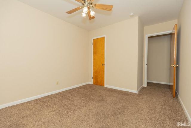 1330 Green Meadow Road, Evansville, IN 47715