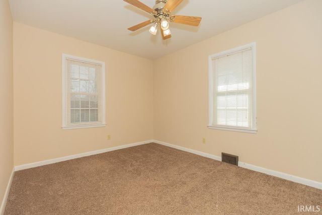 1330 Green Meadow Road, Evansville, IN 47715