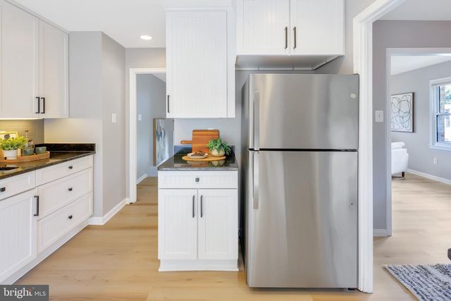 7223 ASHVIEW DR, Springfield, VA 22153