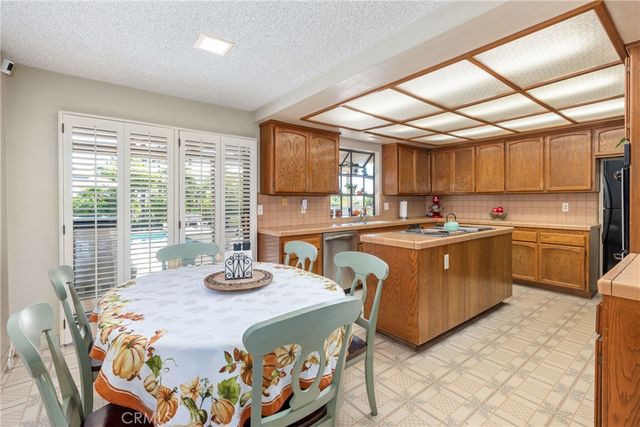 320 Browning Street, Upland, CA 91784