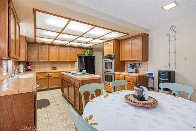 320 Browning Street, Upland, CA 91784