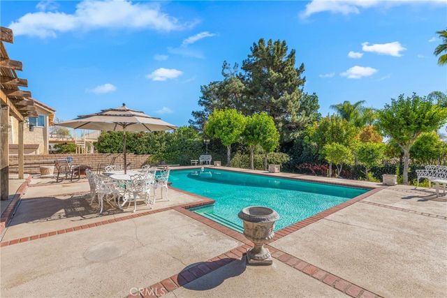 320 Browning Street, Upland, CA 91784