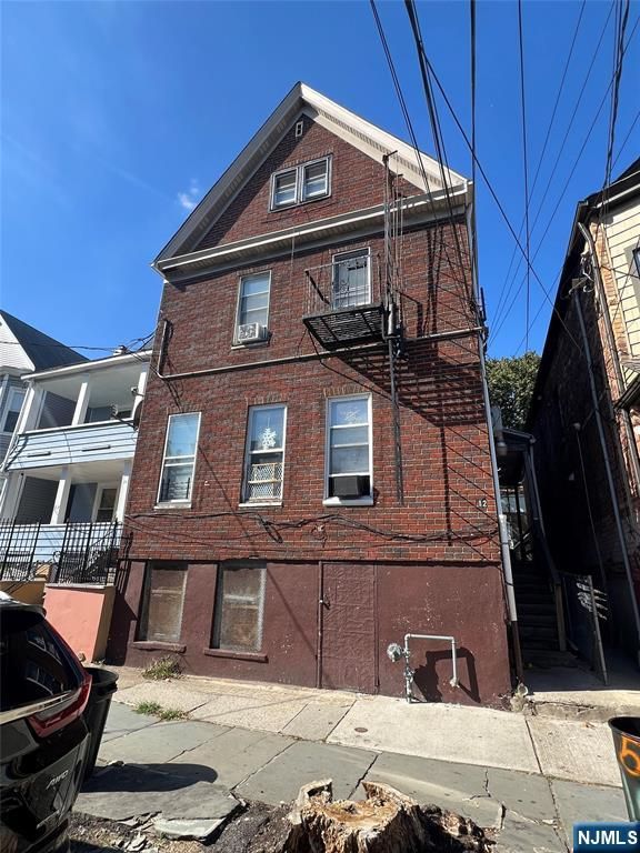 12 Quincy Street 4, Passaic, NJ 07055