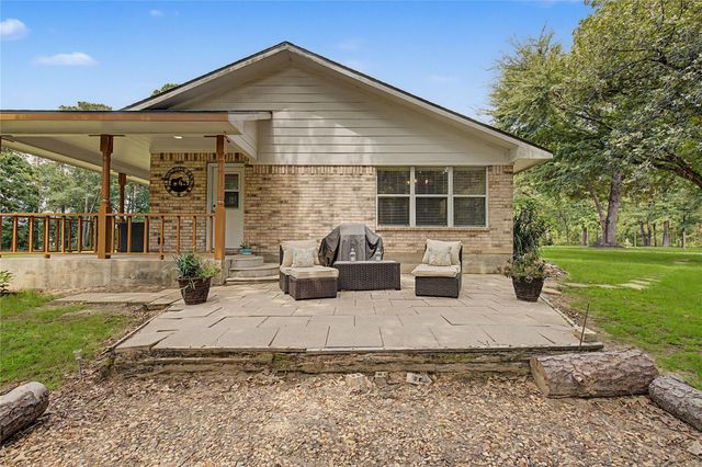 5291 Fm 1374 Road, Huntsville, TX 77340