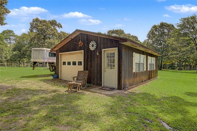 5291 Fm 1374 Road, Huntsville, TX 77340