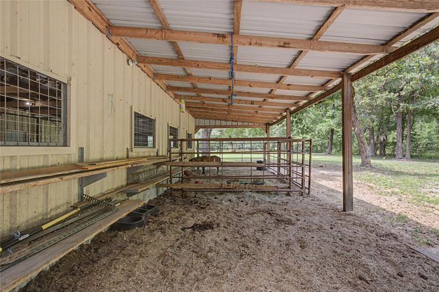 5291 Fm 1374 Road, Huntsville, TX 77340