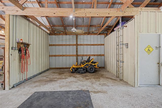 5291 Fm 1374 Road, Huntsville, TX 77340