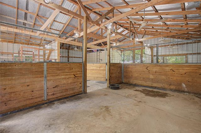 5291 Fm 1374 Road, Huntsville, TX 77340