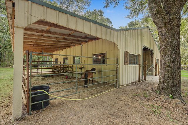 5291 Fm 1374 Road, Huntsville, TX 77340