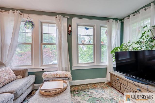 111 Johnson Street, Highland Park, NJ 08904